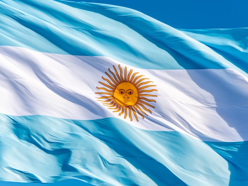  argt-vs-eem-why-argentinas-focused-etf-is-gaining-the-edge 