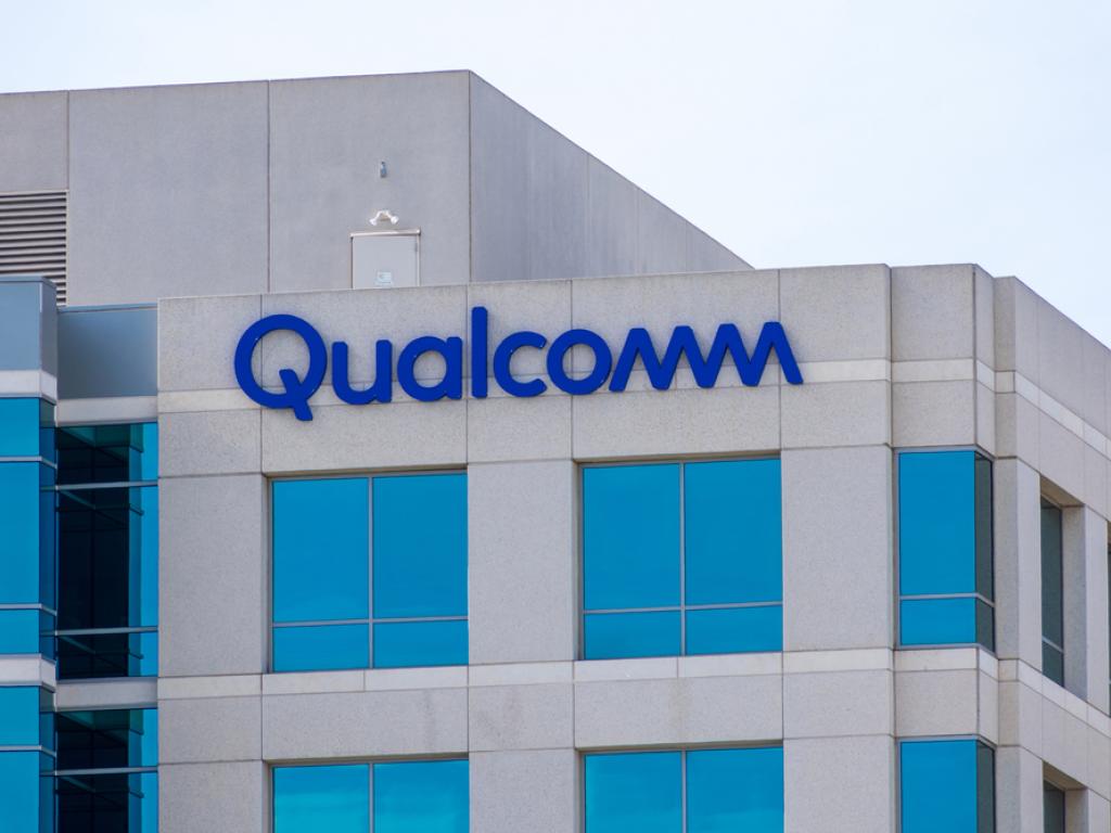  qualcomm-confluent-pilgrims-pride-and-other-big-stocks-moving-lower-in-thursdays-pre-market-session 