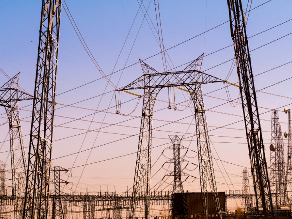  utilities-hit-highest-levels-since-2024-as-trade-jitters-drive-investors-to-safety 
