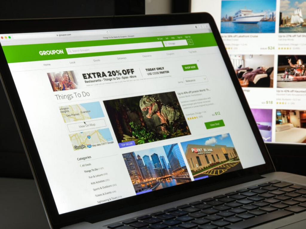  groupon-posts-upbeat-earnings-joins-axon-enterprise-warner-bros-discovery-mercadolibre-and-other-big-stocks-moving-higher-on-thursday 
