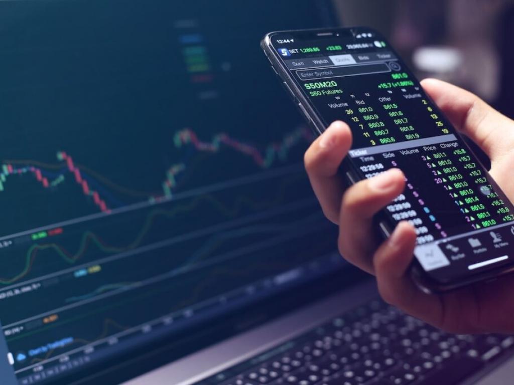  fox-nrg-energy-and-3-stocks-to-watch-heading-into-monday 