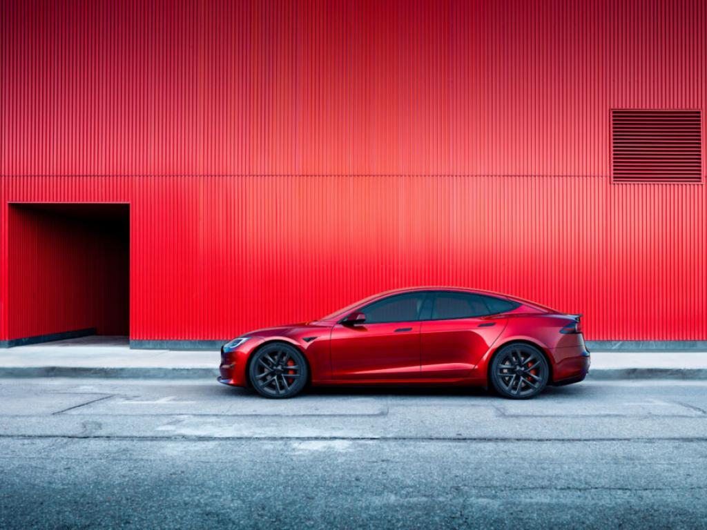  tesla-stock-continues-to-climb-whats-going-on 