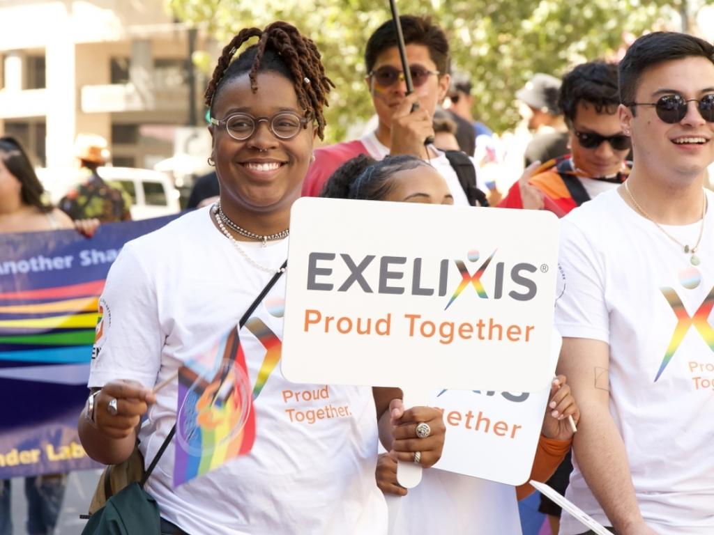  exelixis-zanzalintinib-combo-boosts-survival-in-colorectal-cancer-stock-soars 