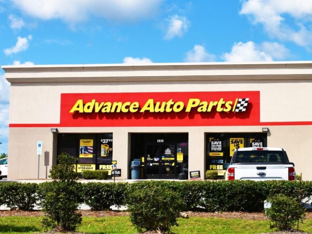  jim-cramer-says-no-to-this-auto-parts-provider-but-yes-to-another 