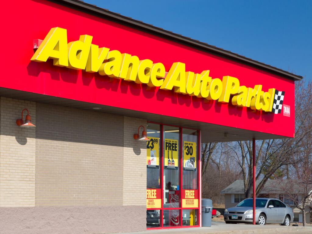  advance-auto-parts-turnaround-plan-is-progressing-despite-weak-guidance-analyst 