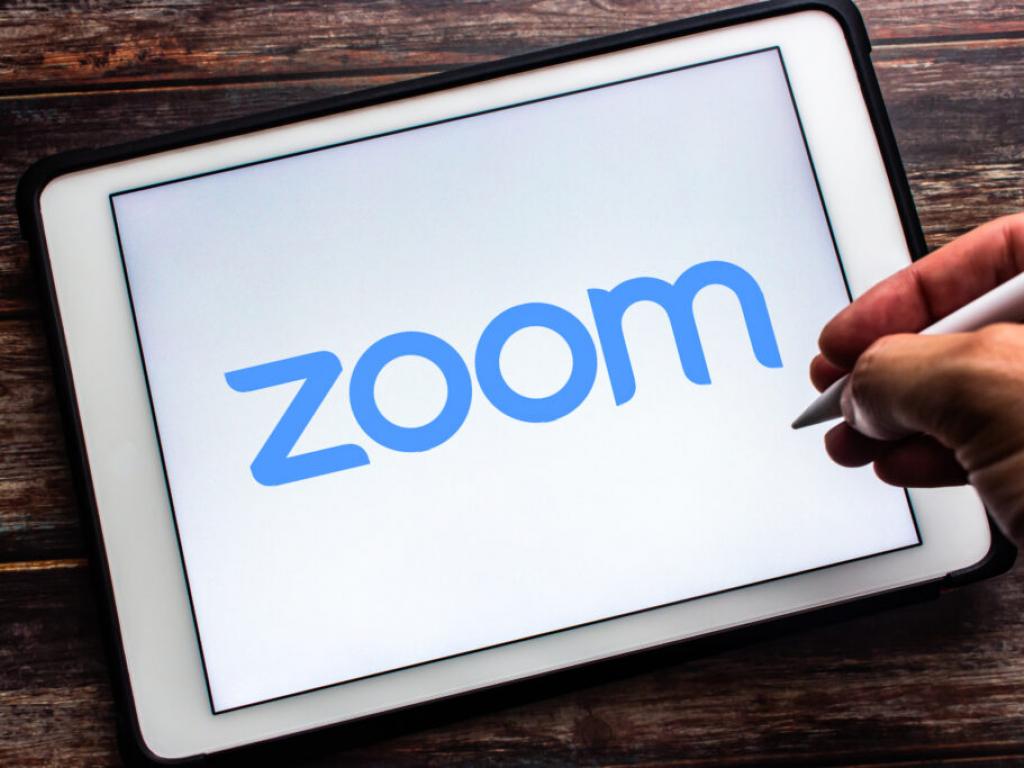  zoom-royal-caribbean-cruises-and-ubiquiti-are-among-top-large-cap-gainers-last-week-august-18-august-22-are-the-others-in-your-portfolio 