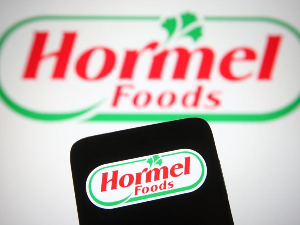  hormel-foods-signals-tough-year-ahead-as-ceo-concedes-profit-recovery-will-lag 