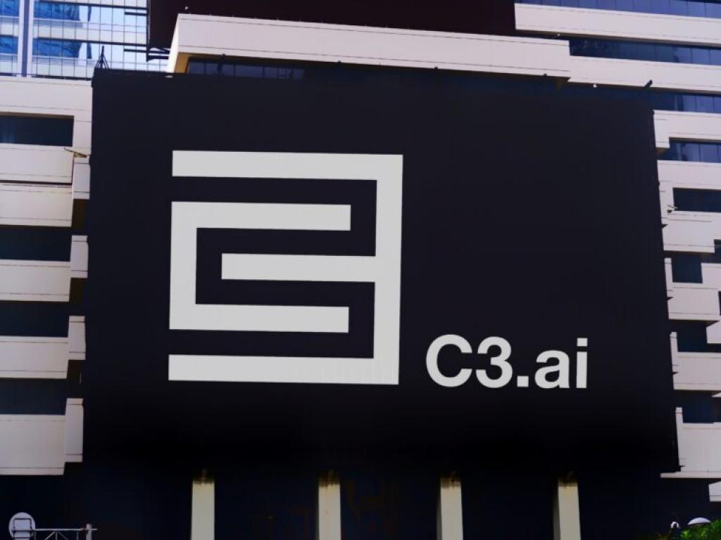  c3ai-stock-falls-as-analysts-flag-sharp-sales-decline-and-wider-losses 