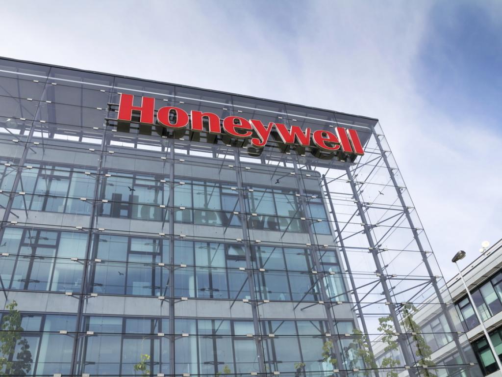  honeywell-and-redwire-join-forces-to-build-quantum-secure-satellite-for-europe 