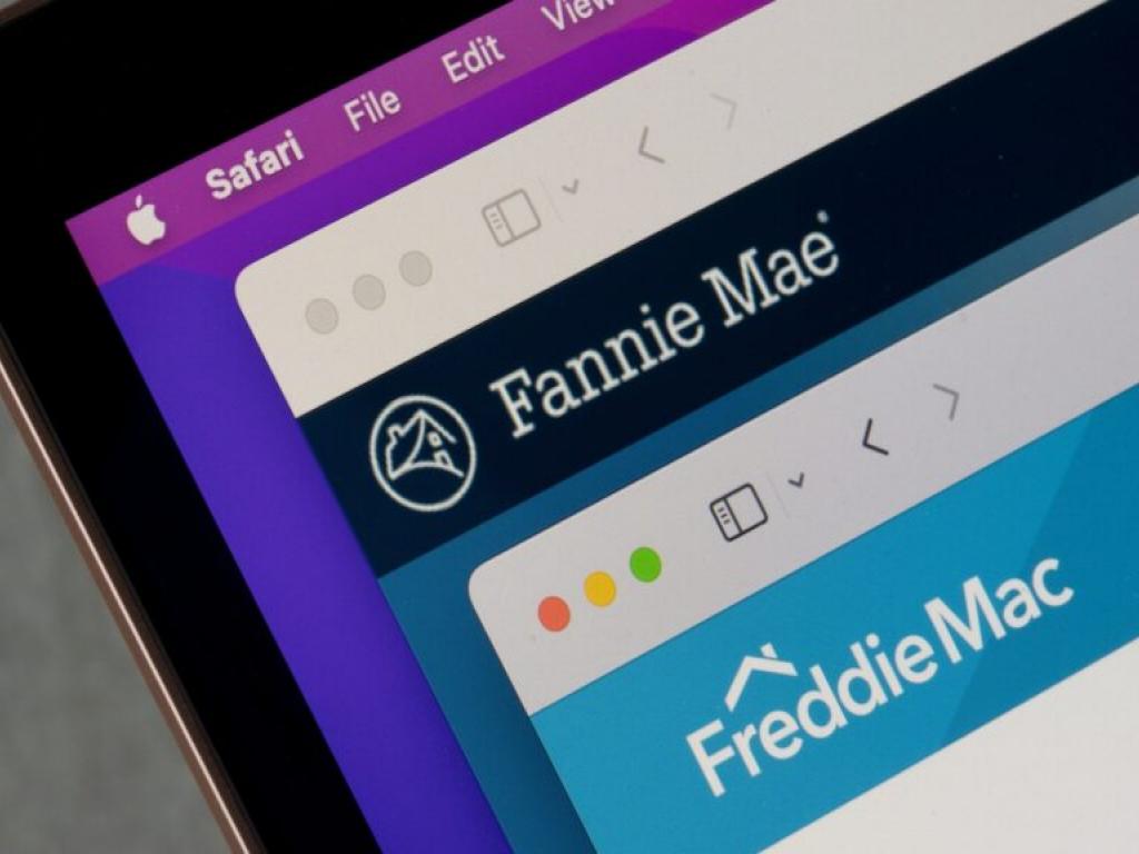  trump-wants-fannie-mae-freddie-mac-shares-to-rise-before-largest-ipo-of-all-time-says-bill-ackman-the-president-likes-to-see-stocks-soar 
