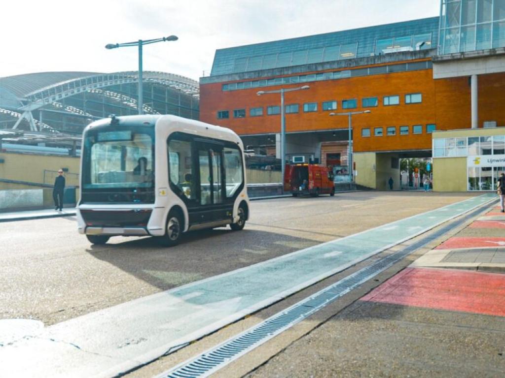  werides-robobus-is-coming-to-belgium-soon 
