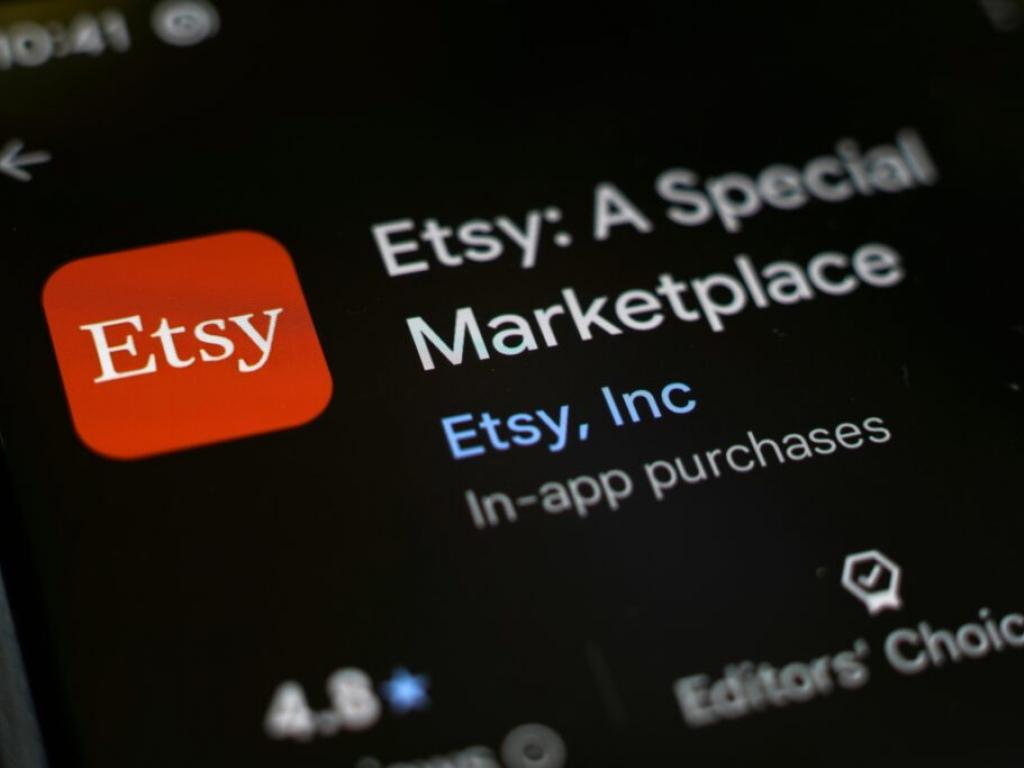  etsy-shares-drop-as-consumer-confidence-weakens-chatgpt-integration-gains-fade 