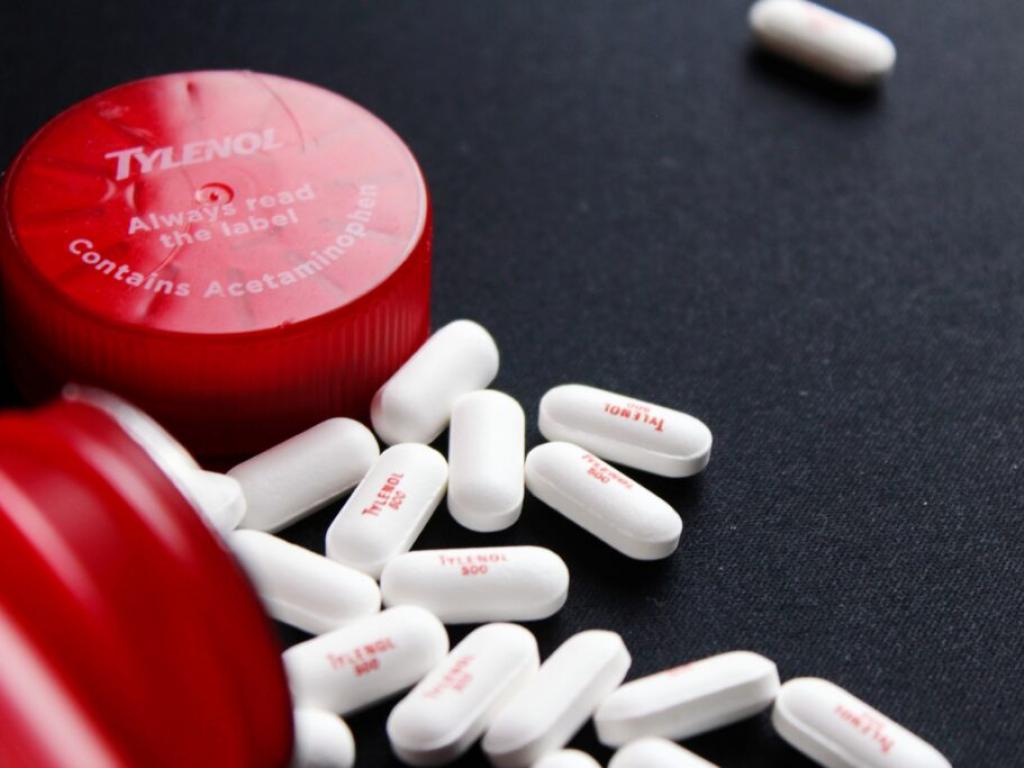  options-corner-despite-political-woes-kenvue-can-still-make-tylenol-great-again 