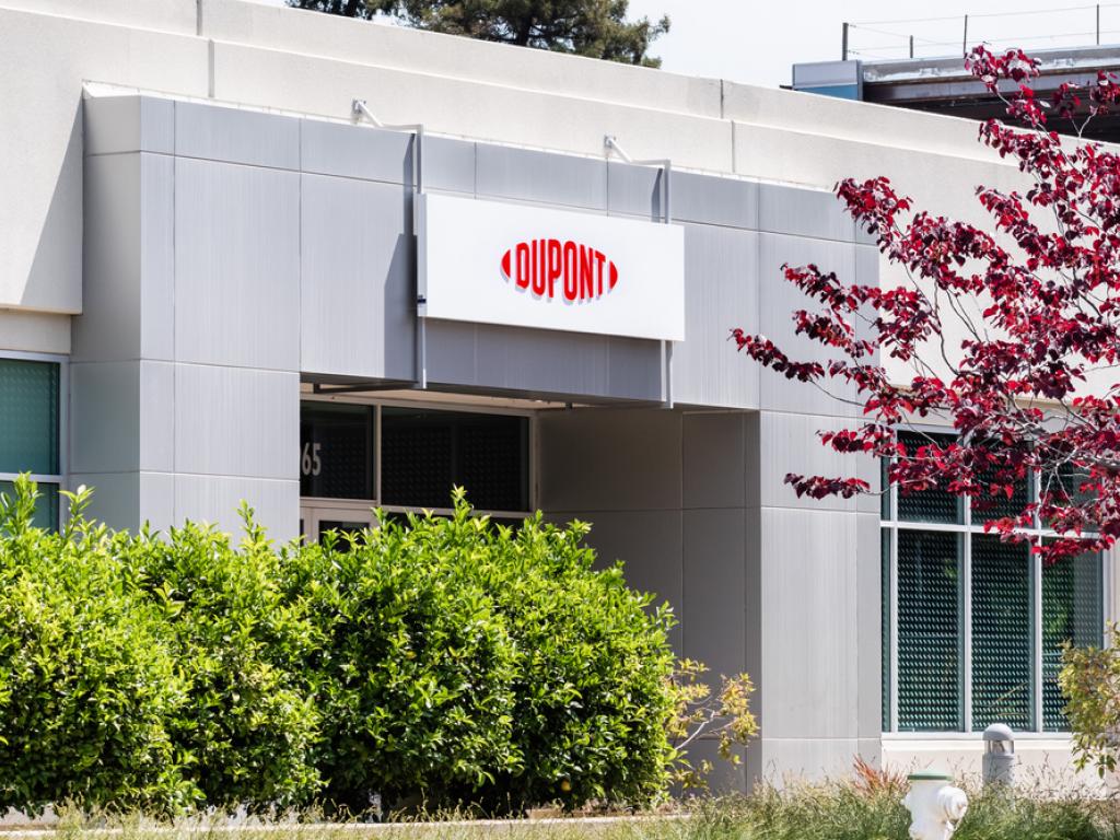  duponts-qnity-expands-sk-hynix-partnership-as-it-prepares-to-go-solo 
