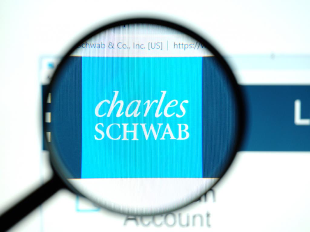  charles-schwabs-earnings-surge-marks-start-of-multi-year-growth-run 
