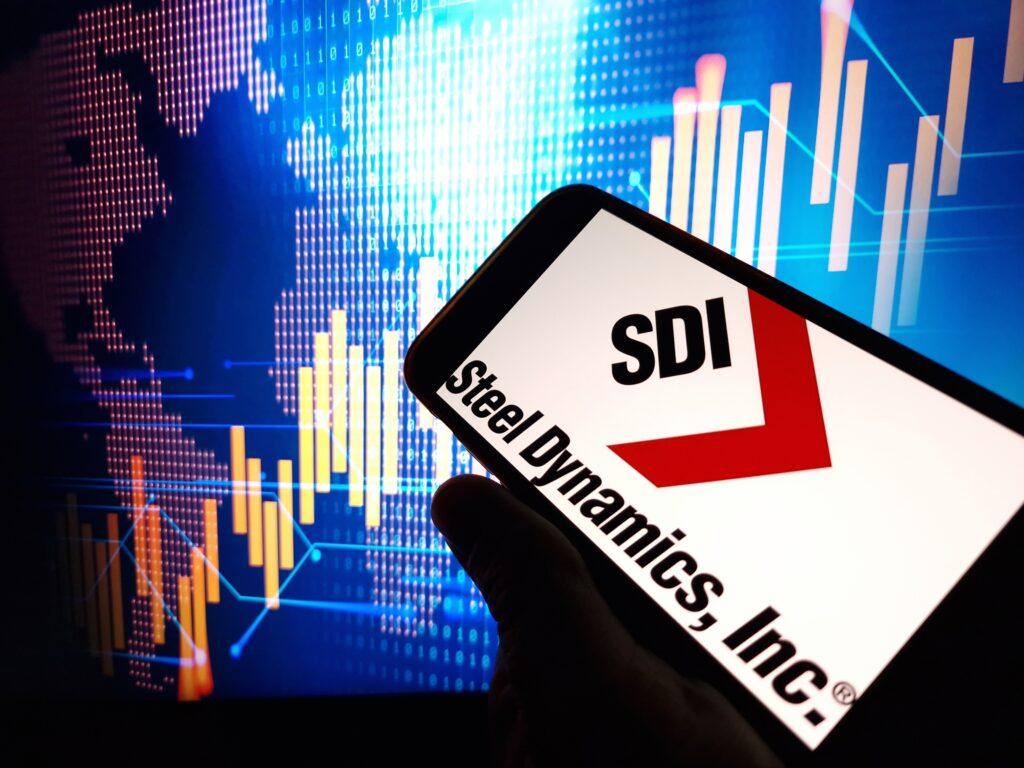  how-to-earn-500-a-month-from-steel-dynamics-stock-ahead-of-q3-earnings 