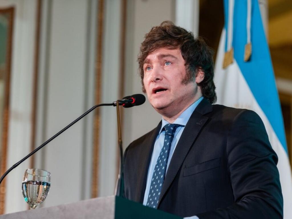 melania-trump-argentinas-javier-milei-not-responsible-for-meme-coin-fraud-revised-complaint-states-were-used-as-props
