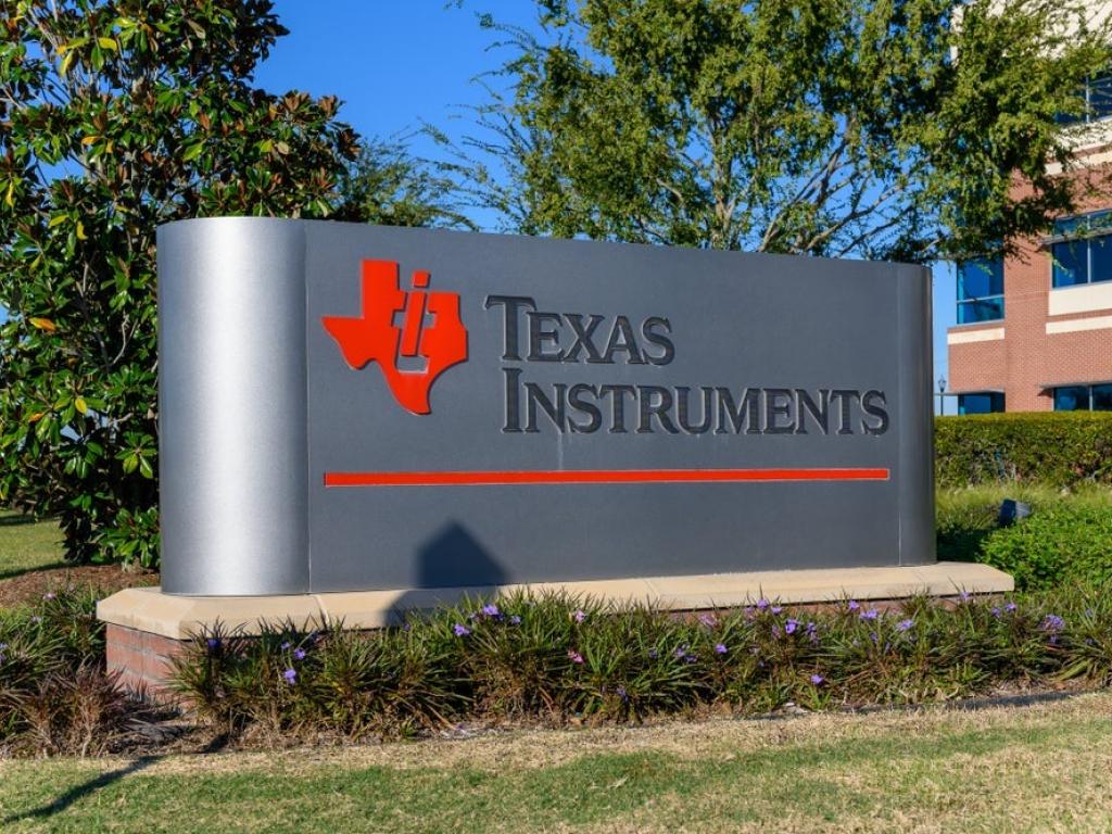  options-corner-tech-laggard-texas-instruments-could-be-mispriced-in-your-favor 