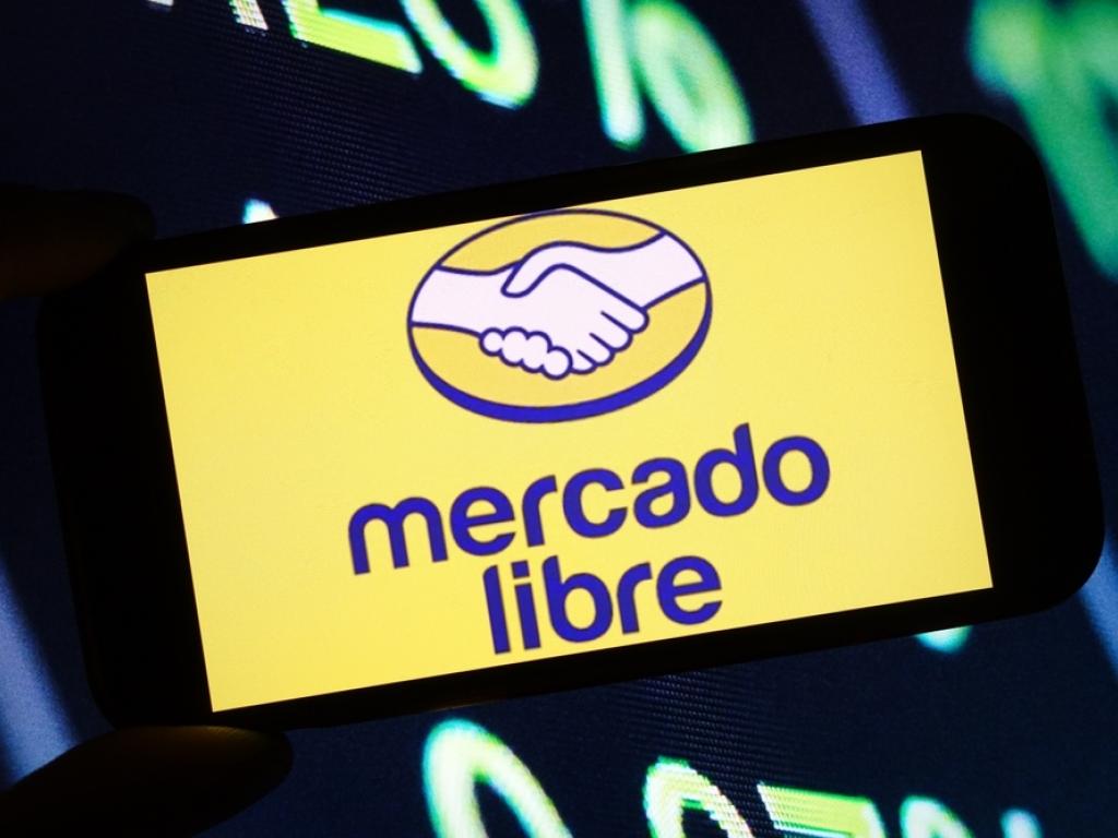  mercadolibre-q3-earnings-highlights-30-revenue-growth-for-27th-straight-quarter--the-best-is-yet-to-come 