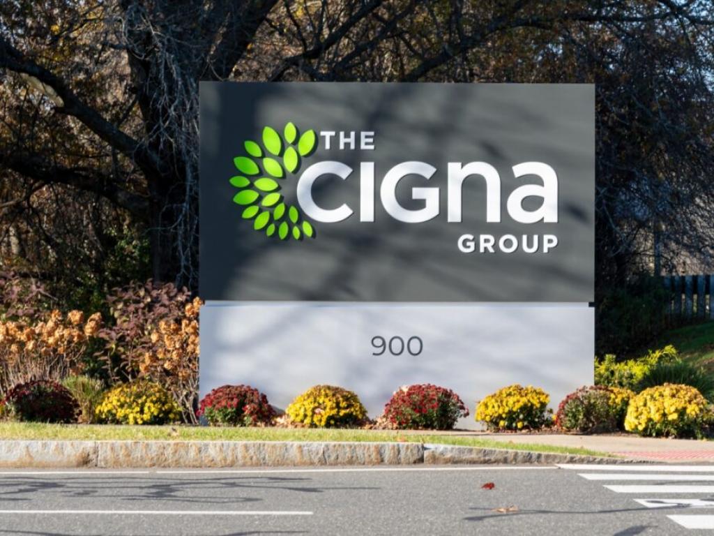  cigna-forecasts-two-year-margin-strain-in-pharmacy-benefit-unit-stock-tanks 