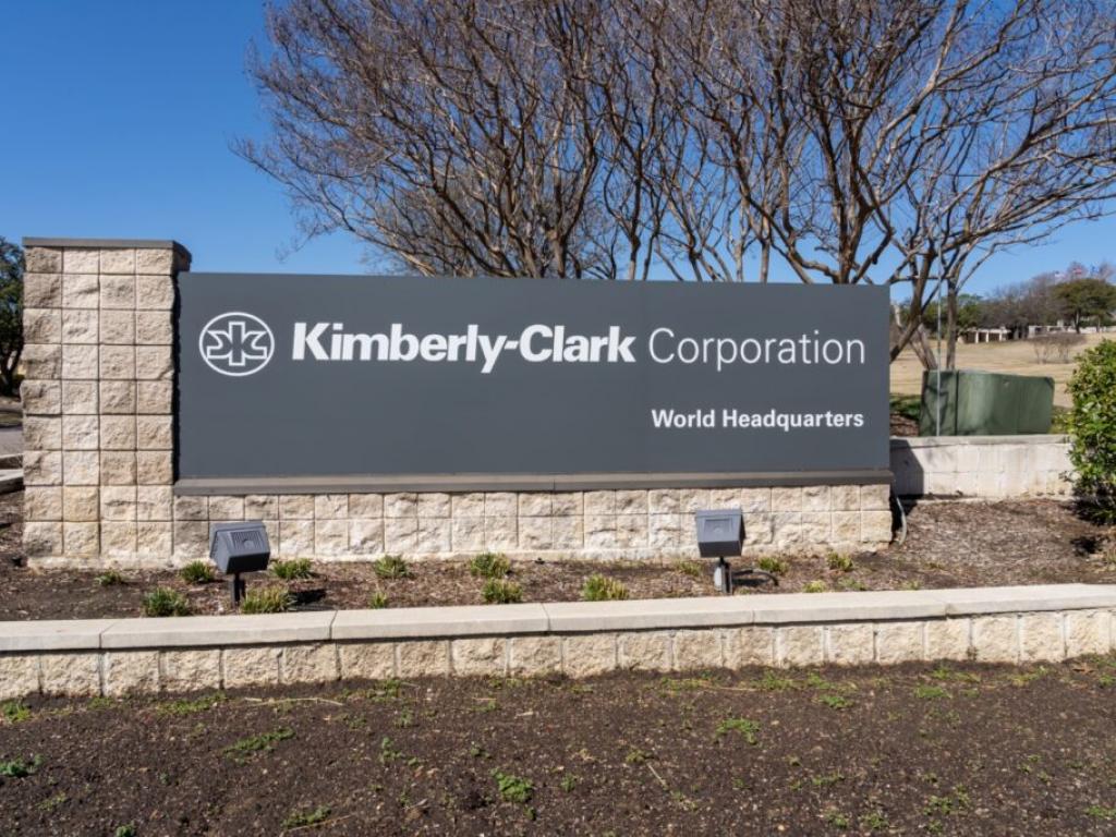  kimberly-clark-vertex-and-other-big-stocks-moving-lower-in-mondays-pre-market-session 
