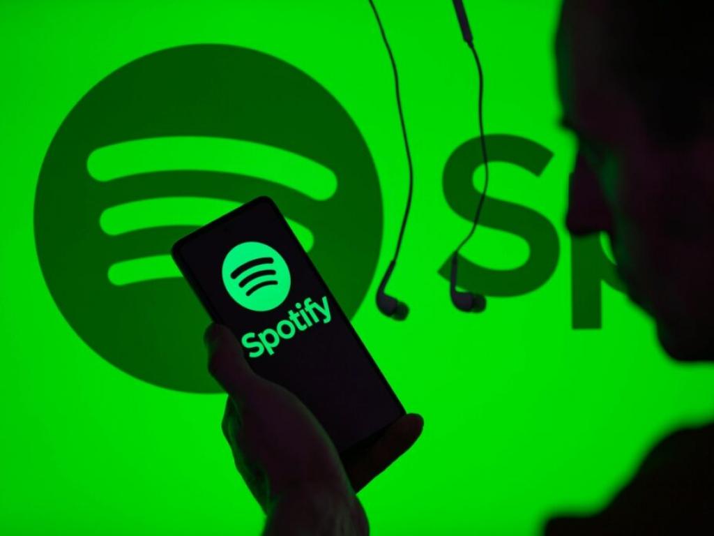  top-wall-street-forecasters-revamp-spotify-expectations-ahead-of-q3-earnings 