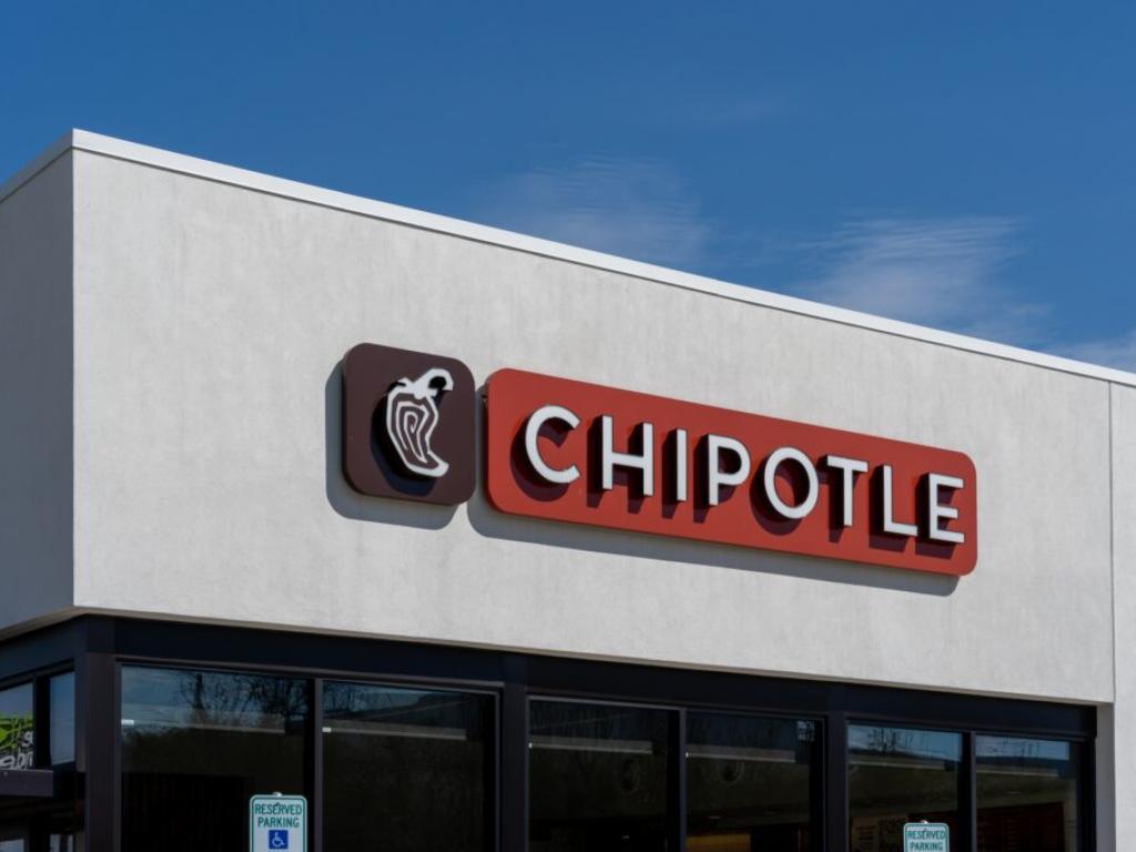  fast-casual-chains-lose-their-bite-chipotle-sweetgreen-and-cava-feel-inflation-squeeze 