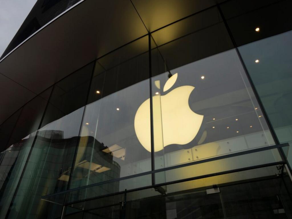  apple-drops-the-mls-paywall--and-its-streaming-strategy-suddenly-makes-a-lot-more-sense 