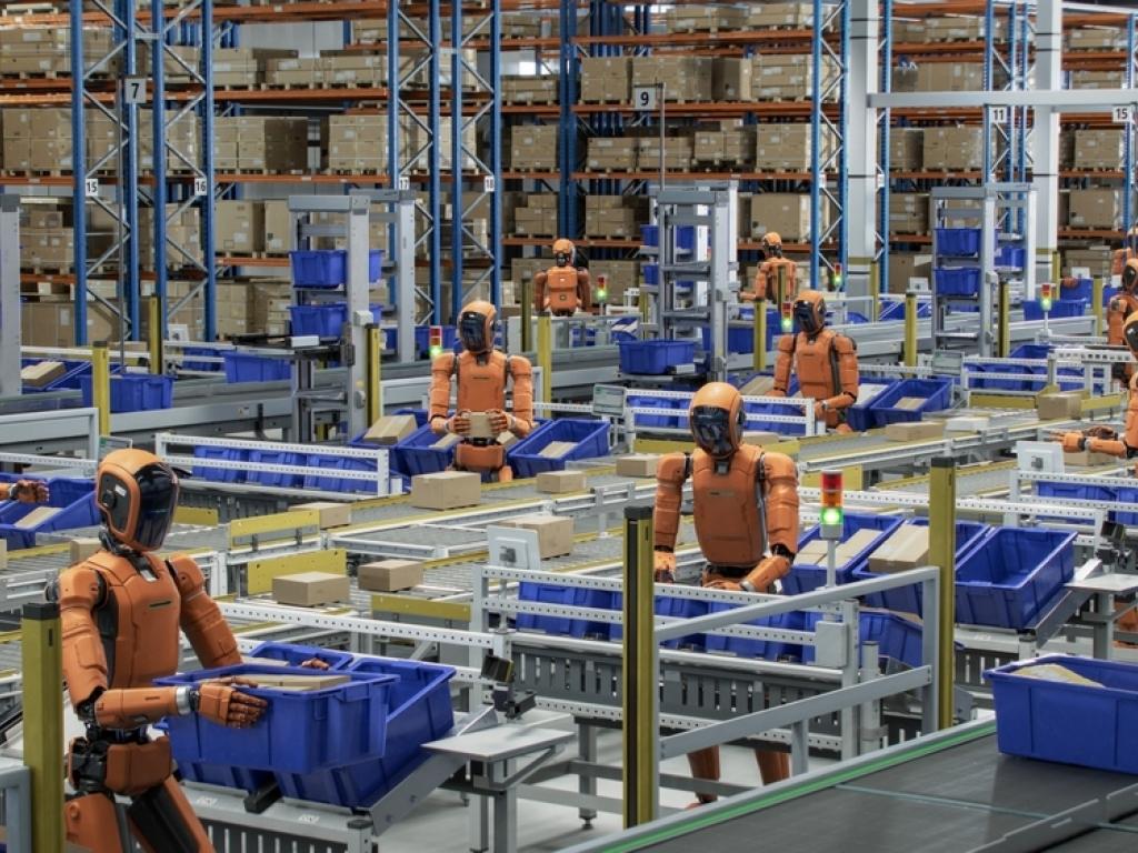  xpeng-ceo-plays-the-anti-tesla-card-while-optimus-is-closed-iron-goes-open-source 