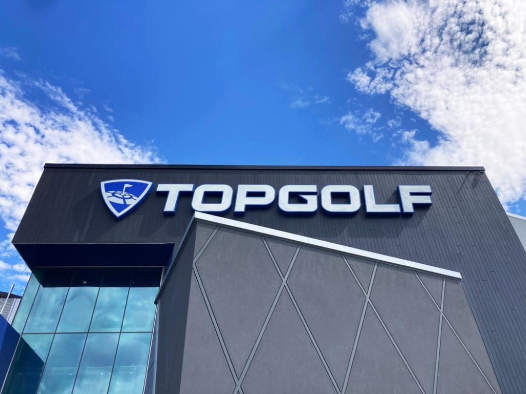  topgolf-callaway-sells-60-stake-for-11-billion 