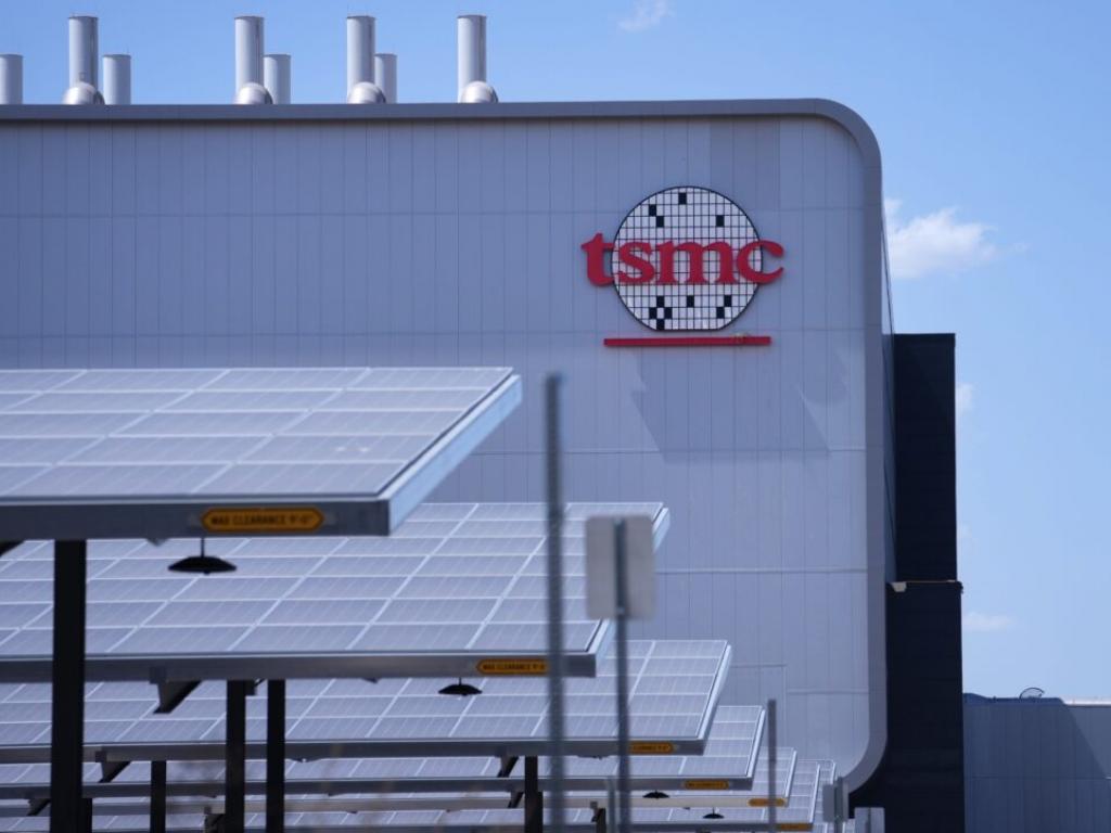  pegatron-chair-calms-taiwan-semiconductor-leak-drama-says-chip-rivalry-cant-steal-its-edge 