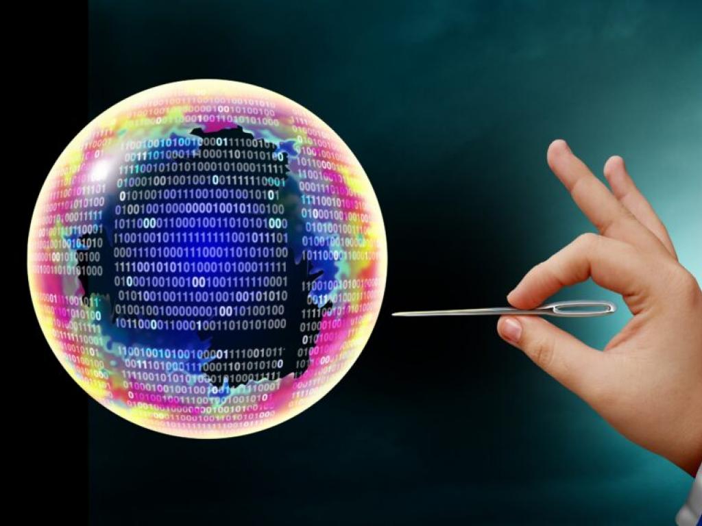  billionaire-ray-dalio-says-ride-the-bubble-until-it-bursts 