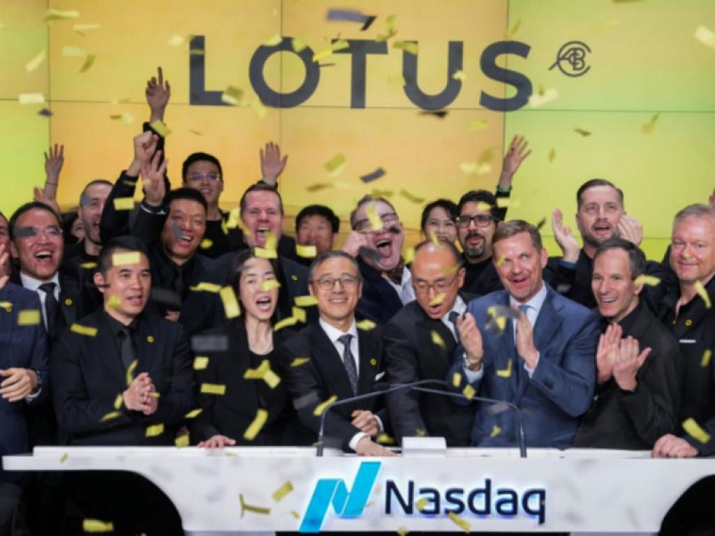  are-pricey-warrants-powering-lotus-technologys-rally 