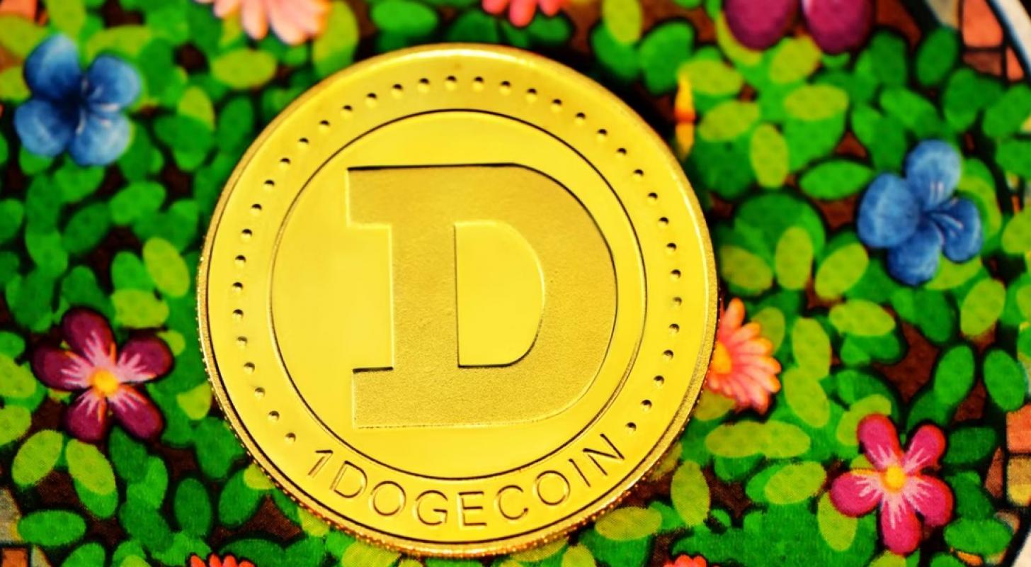 Dogecoin Narrowly Escapes The Dog House, Charges Toward A Trend Change