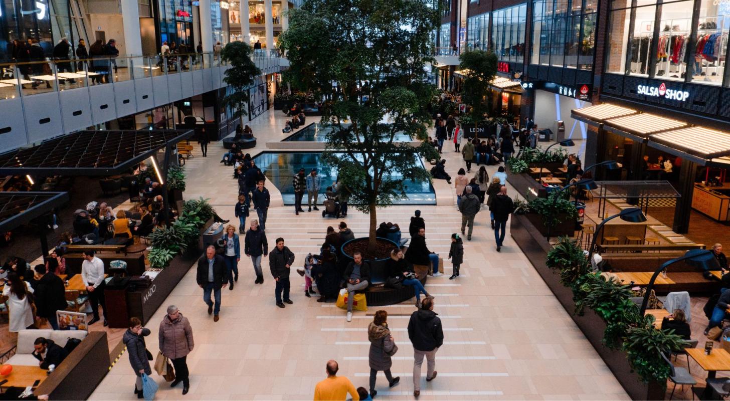 It’s Cyber Monday: These 2 Mall REITs Are Offering Investors Better Than Average Yields