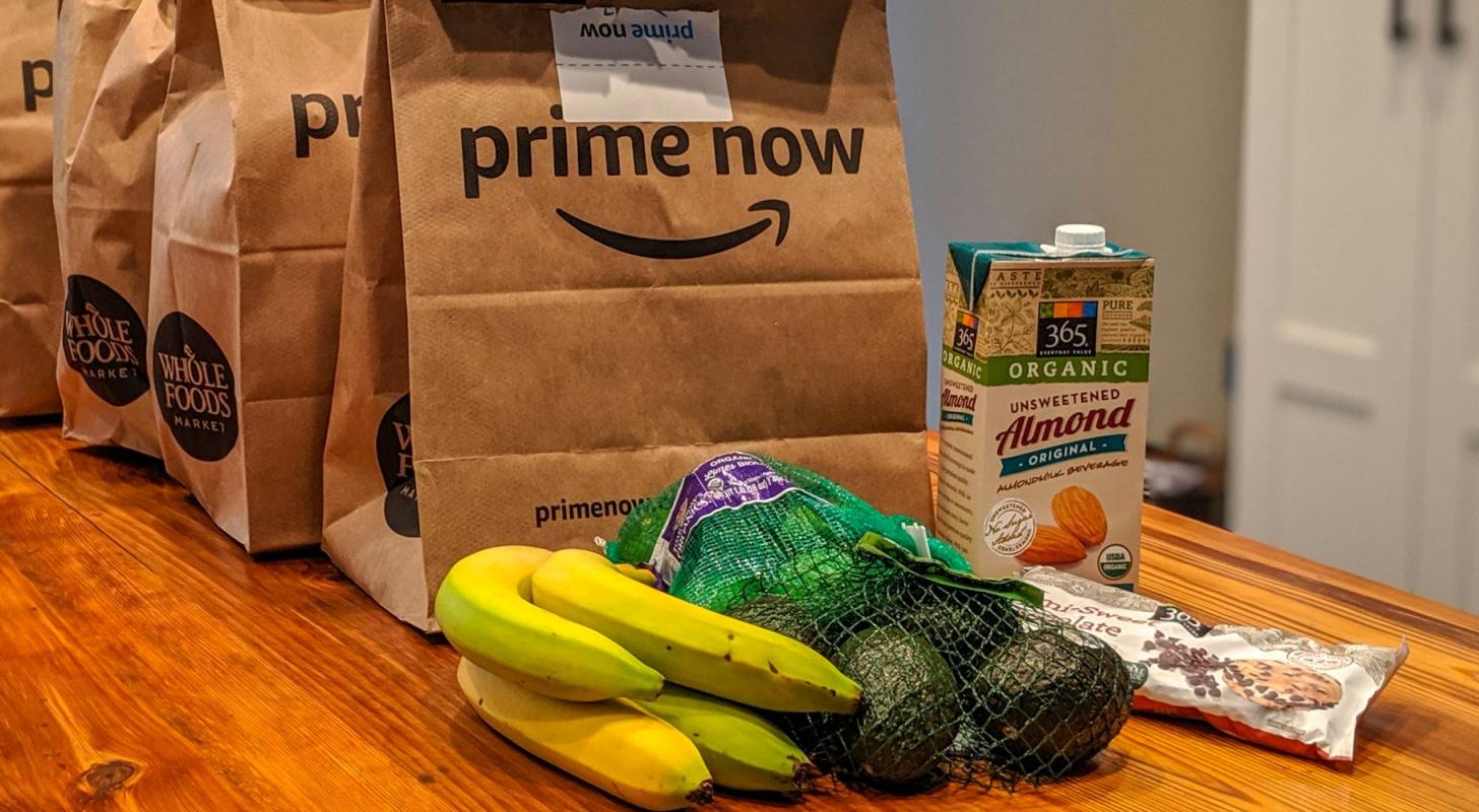 Amazon To Start Charging Delivery Fees On Fresh Grocery Orders Under $150: Here’s How Much It’ll Cost You