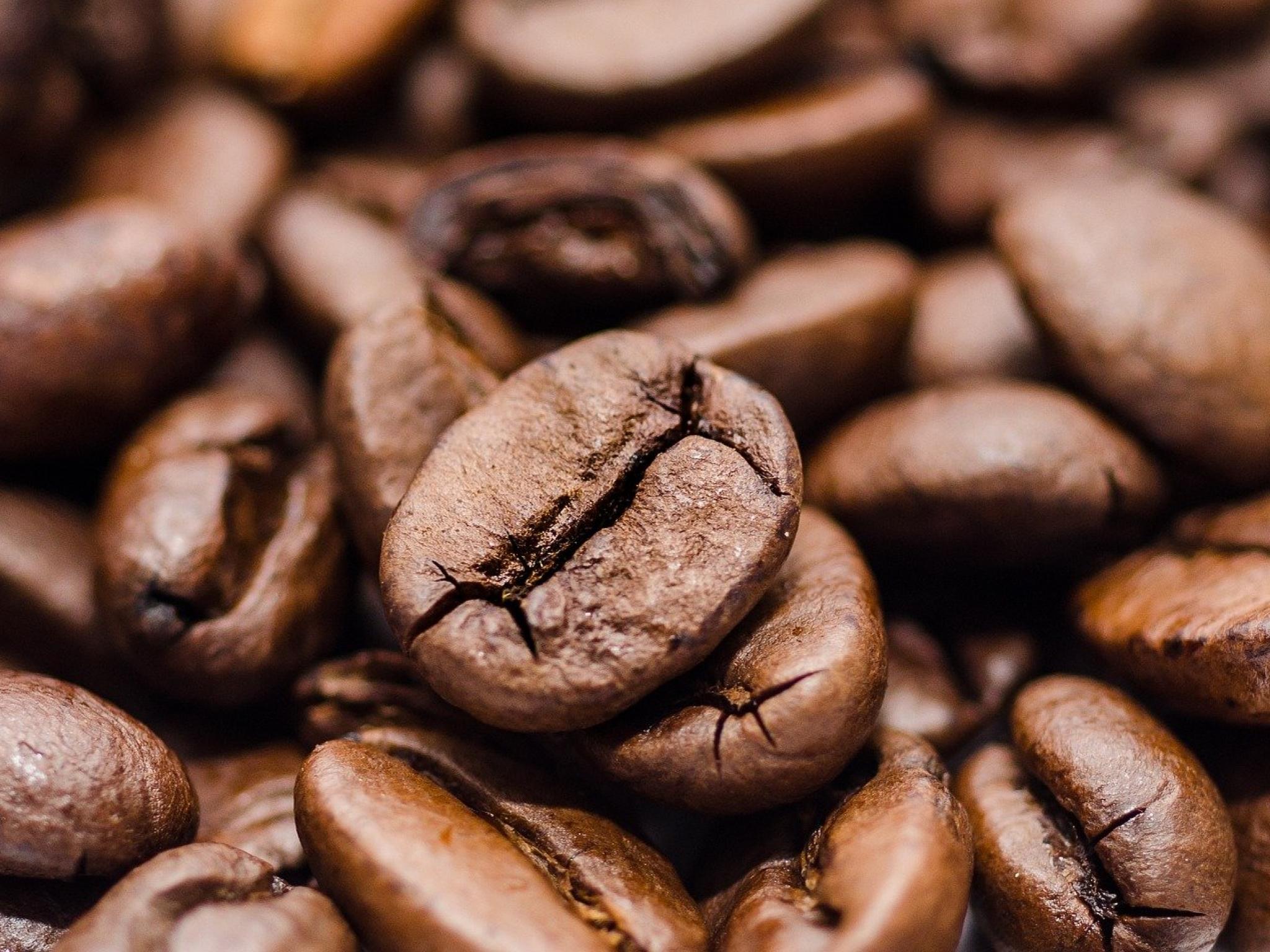  beleaguered-chinese-coffee-retailer-luckin-announces-private-equity-investment-of-up-to-400m 