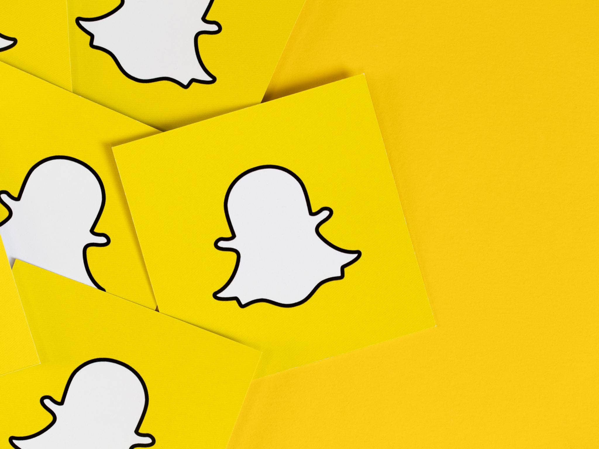 Snap Analyst Downgrades Stock, Says Earlier Thesis On Shares Posting Gains 'Compromised'