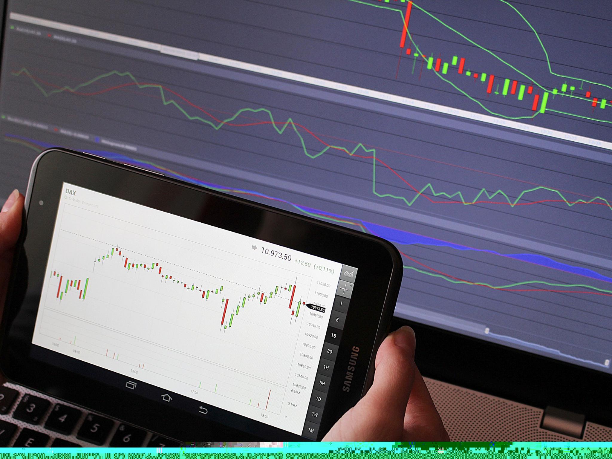  11-consumer-discretionary-stocks-moving-in-mondays-intraday-session 