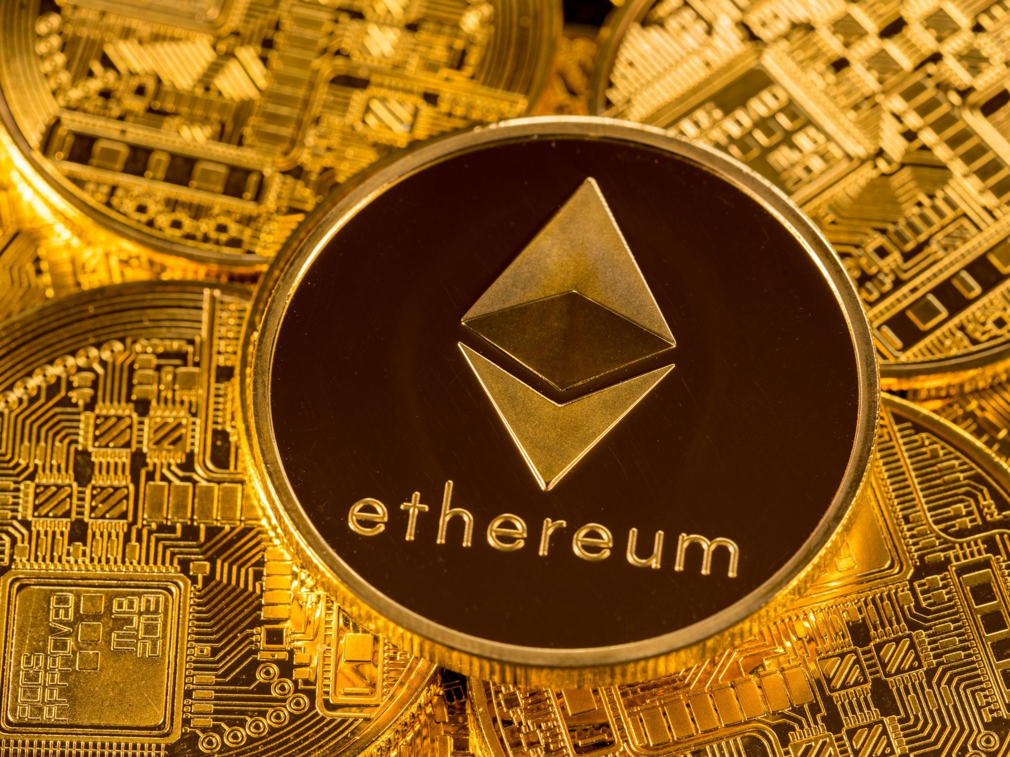  ethereum-falls-below-this-key-level-neo-emerges-as-top-gainer 