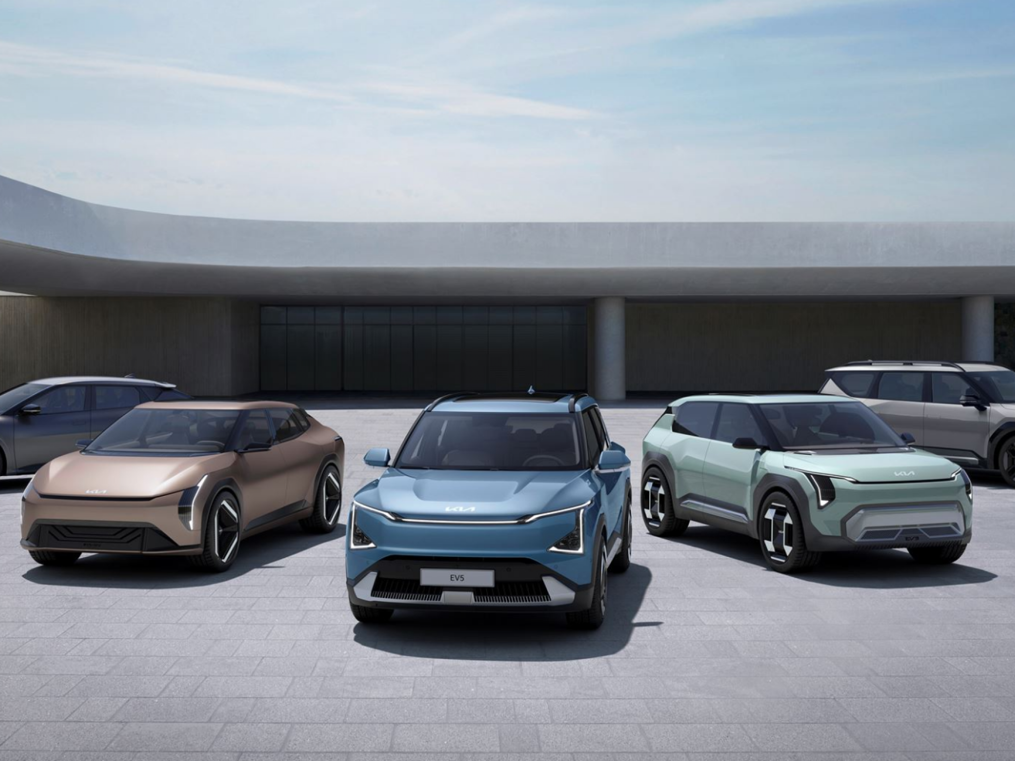  kias-ev-revolution-unveiling-three-new-electric-models-at-annual-kia-ev-day 