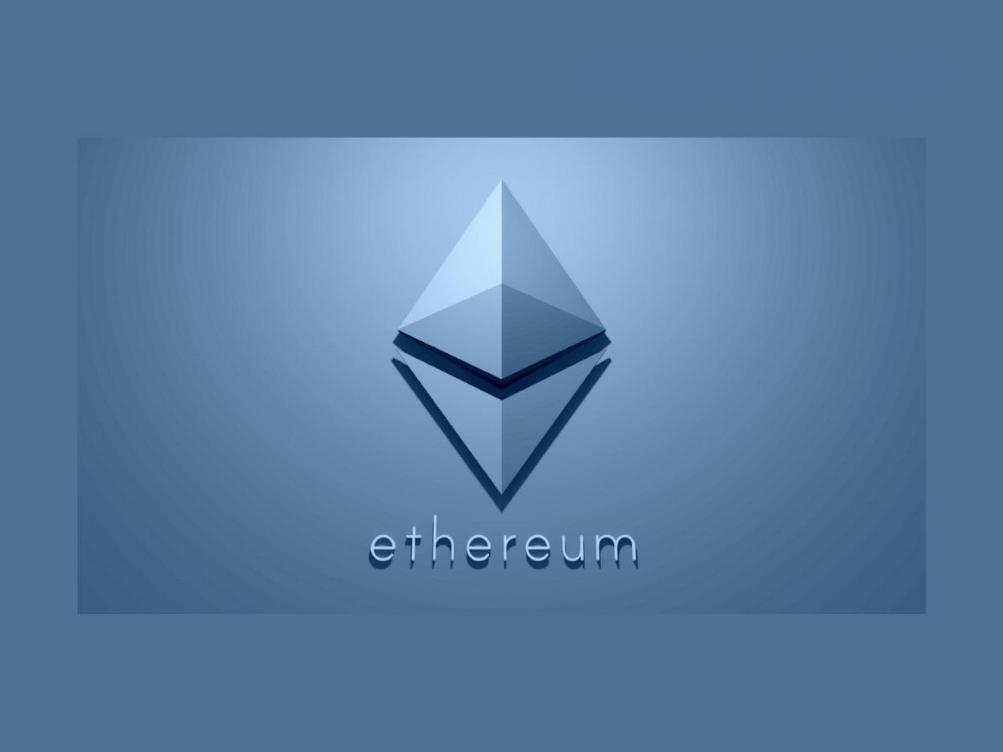  ethereum-tops-2000-following-jobless-claims-data-render-emerges-as-top-gainer 