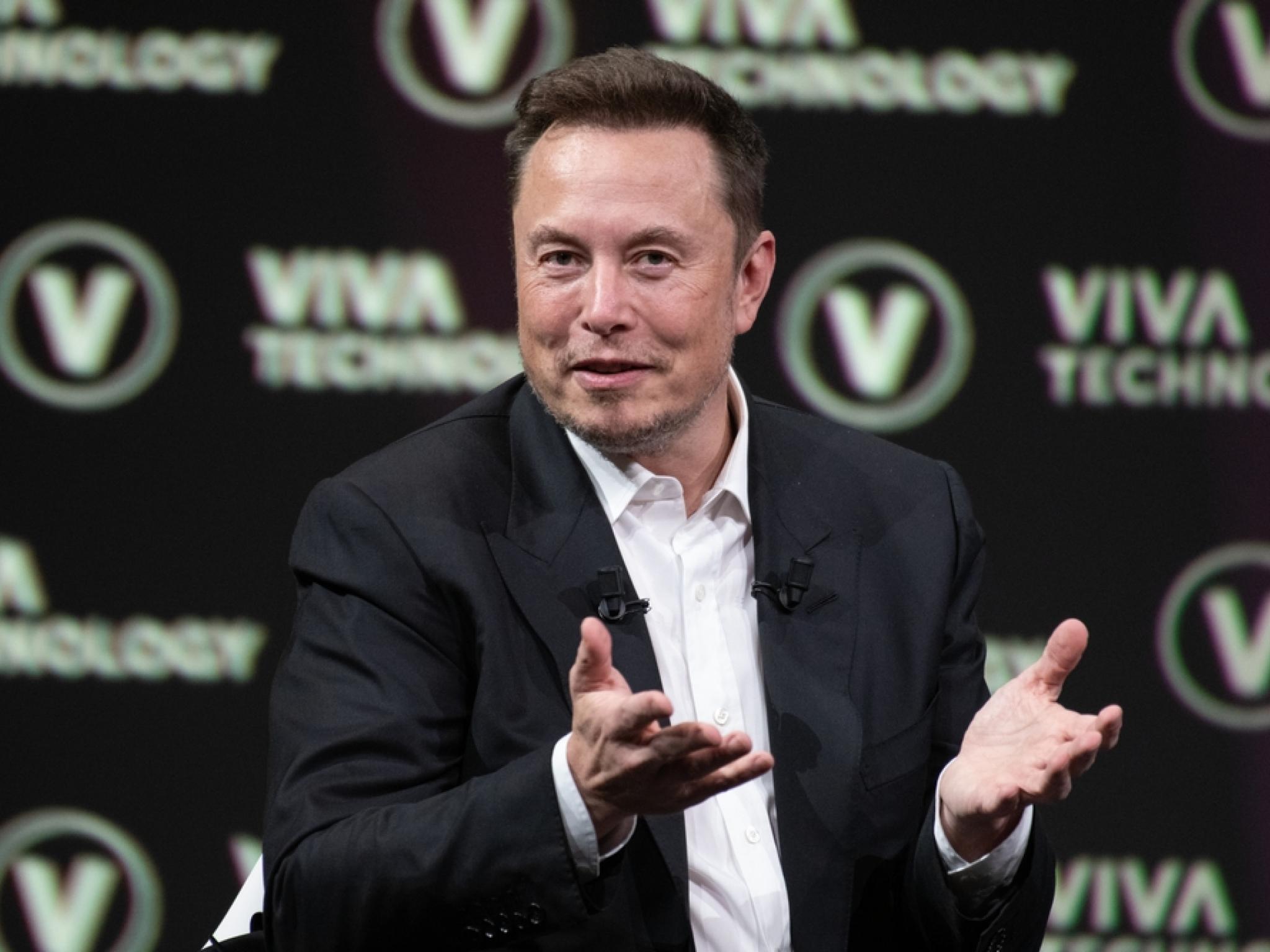 Tim Cook a compris : Elon Musk félicite le PDG d'Apple pour avoir défendu le X lors de la controverse avec l'ADL - Goliaths actualités boursière