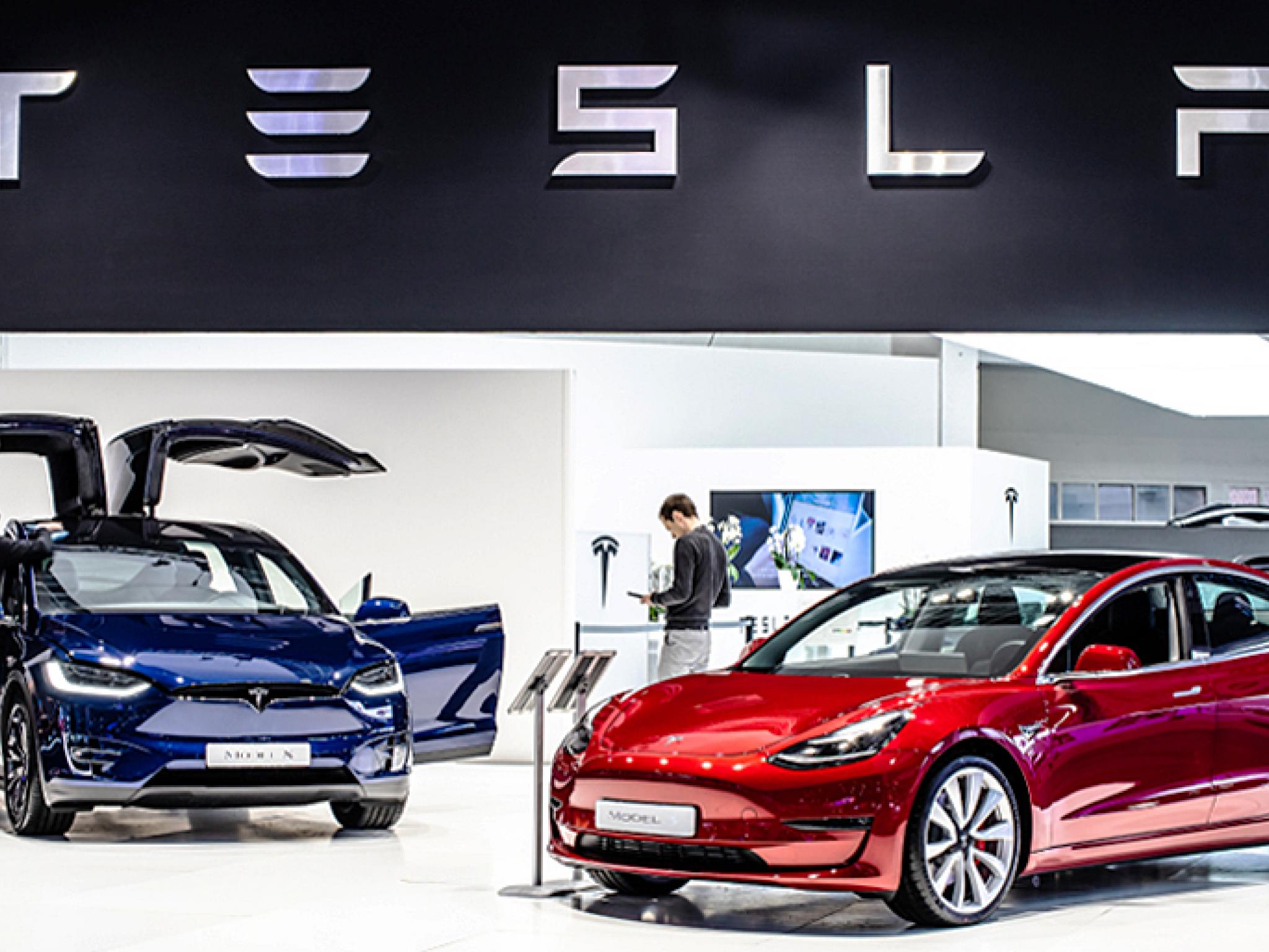  tesla-sales-outpace-rivals-in-european-market-in-february--are-price-cuts-paying-off 