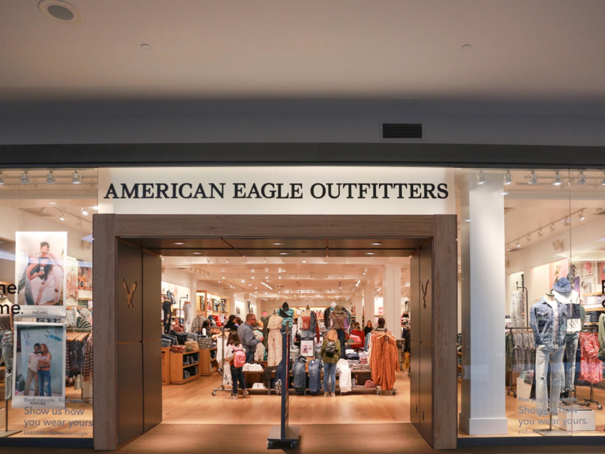  american-eagle-outfitters-turns-bullish-after-meeting-with-management 