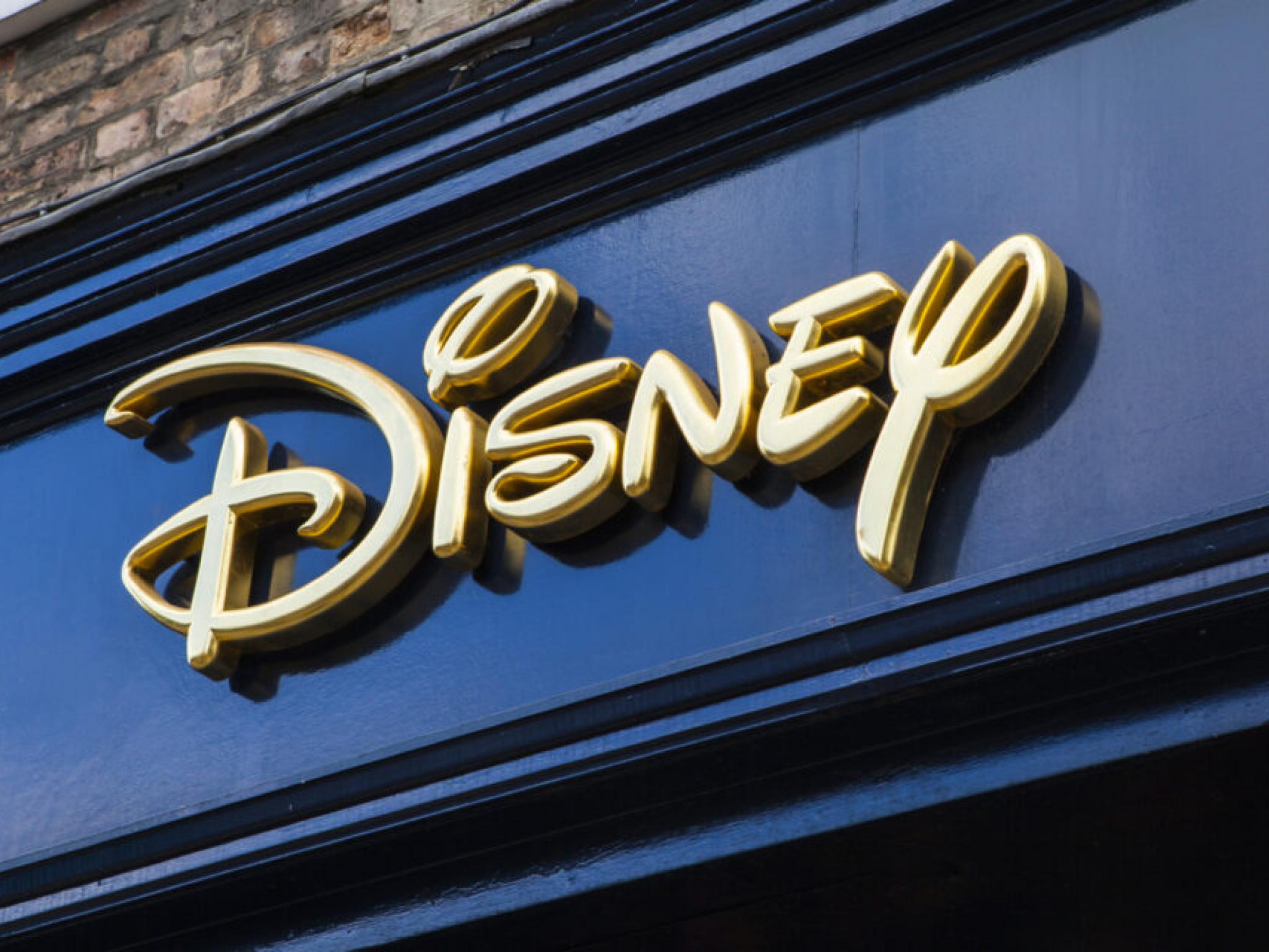  whats-going-on-with-disney-stock-ahead-of-earnings 