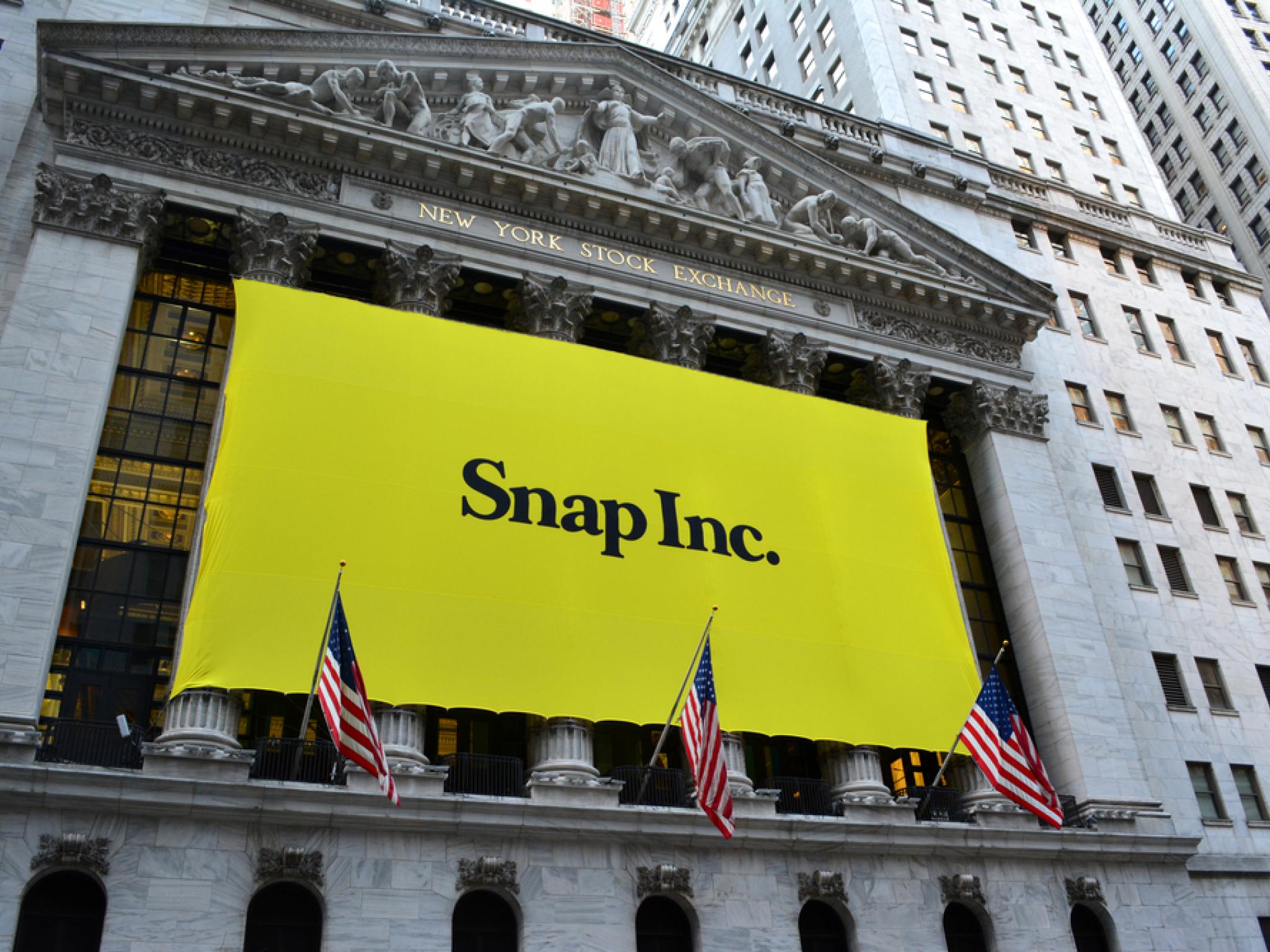  snap-leverages-ai-to-boost-snapchats-appeal-ceo-evan-spiegels-strategy-unveiled 