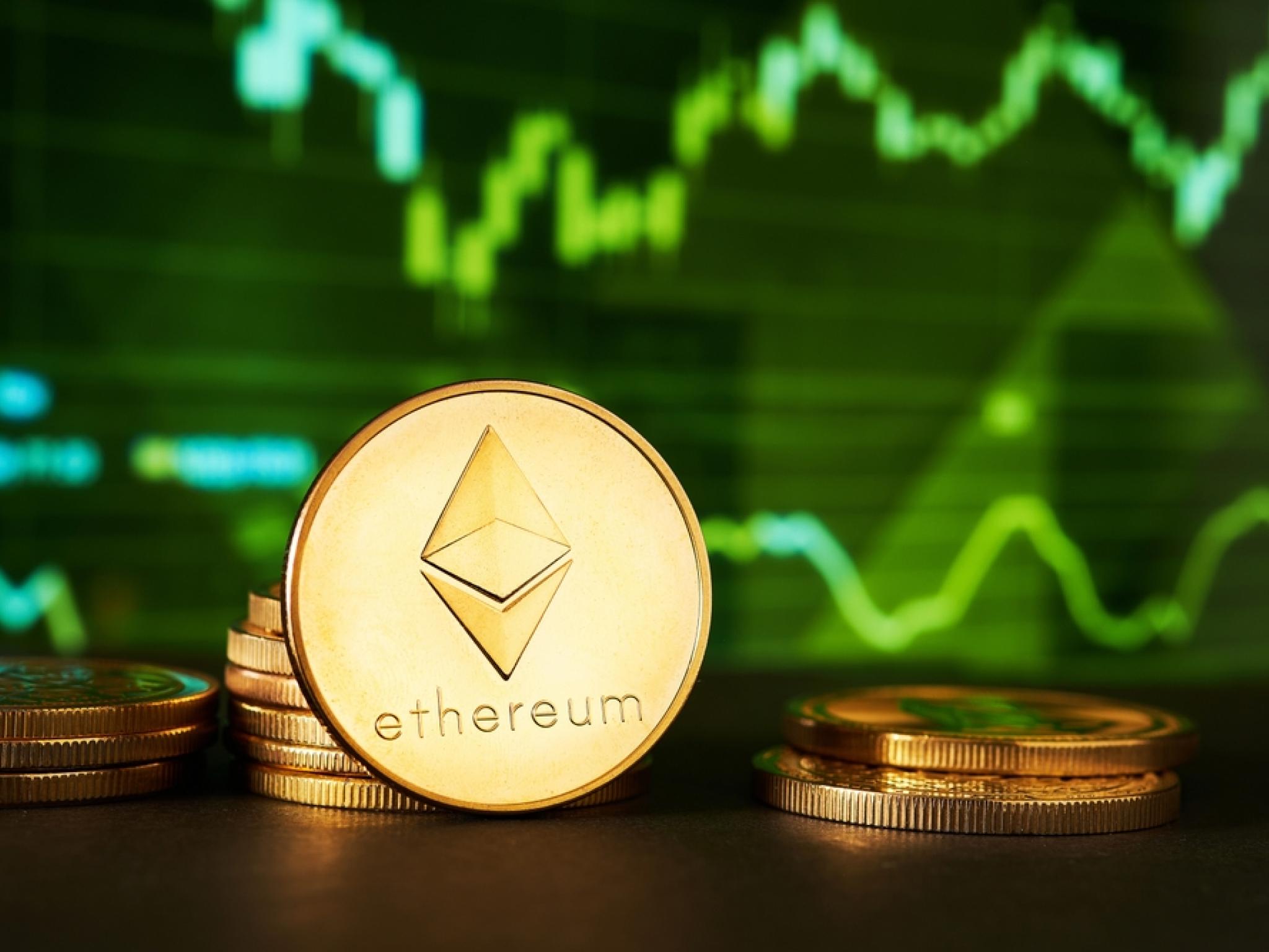  ethereum-prints-banana-zone-candle-with-largest-one-day-market-cap-gain-at-71b-following-potential-etf-approval 