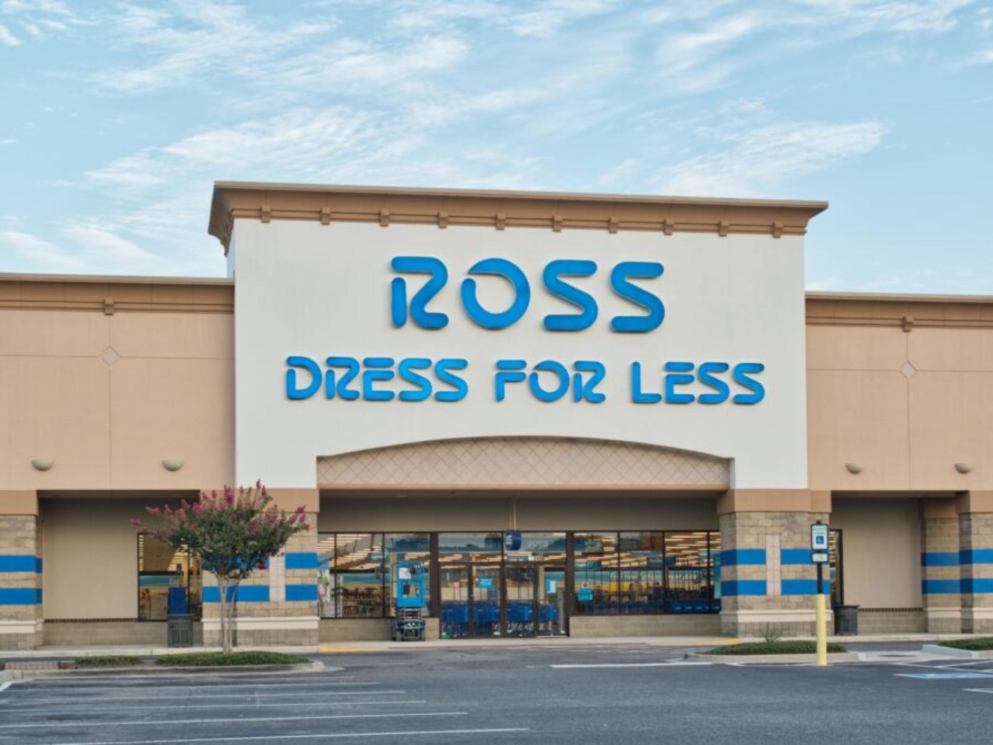  ross-stores-stock-jumps-on-q1-earnings-beat-key-metrics-stock-repurchase-and-more 