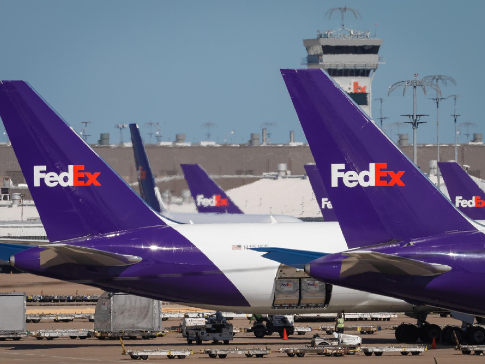  fedex-restores-priority-services-to-kyiv-amid-ukraine-crisis-russian-belarusian-operations-remain-suspended 